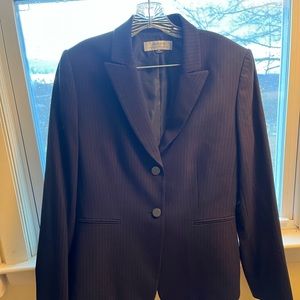 Takhari Navy pinstripe womens 3 season suit size 12